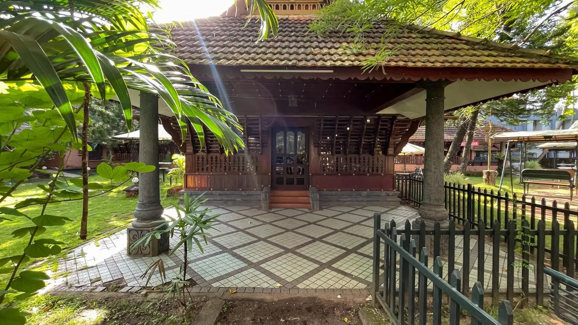 מלון Alappuzha Pagoda Resorts Alleppey